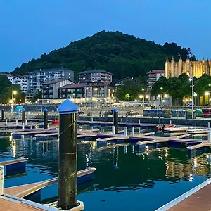 urdaibai-etxea.basquecountryhotels.org/