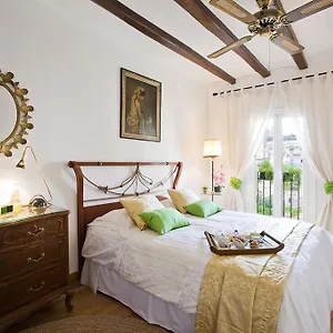 apartment-eixample-comfort.topbarcelonahotels.com/